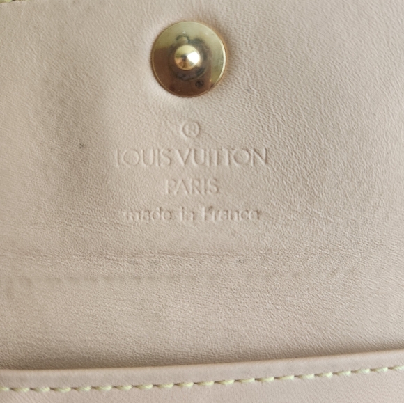 EUC LOUIS VUITTON Murakami Key Holder - Picture 4 of 10